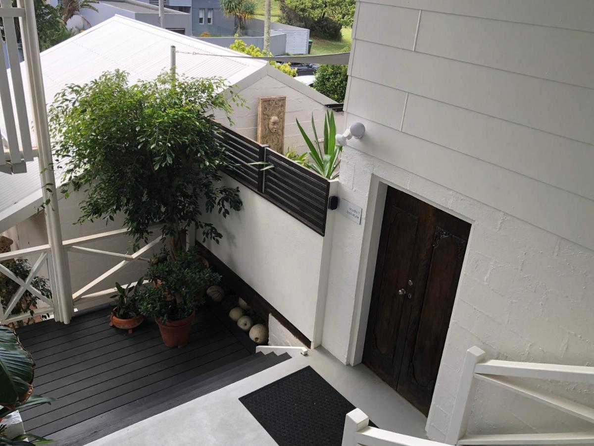 Shorebreak Studio Apartments Sapphire Beach Εξωτερικό φωτογραφία